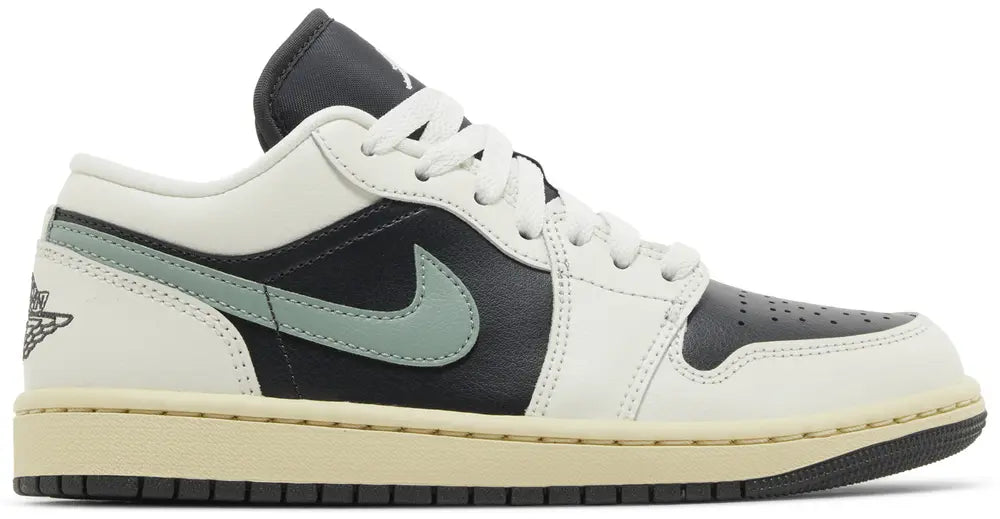 AIR JORDAN 1 LOW JADE SMOKE
