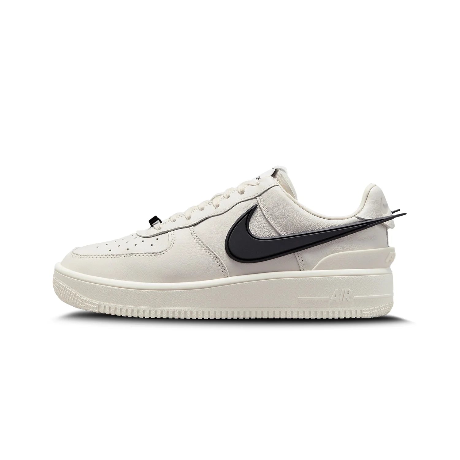 NIKE AIR FORCE 1 AMBUSH WHITE